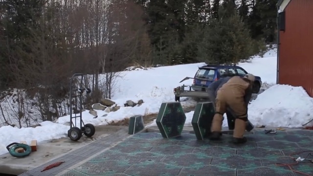 160627solarroadways - 2.jpg